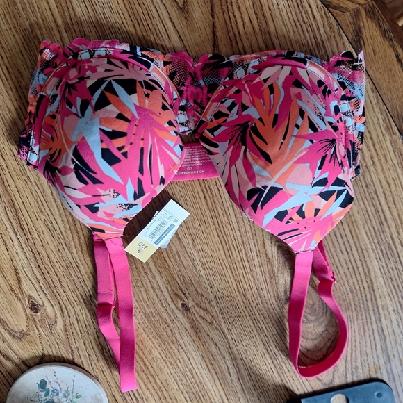 Cute brand new bra - Picture 1 of 3